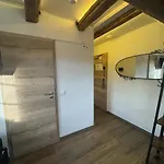 Rose Boardinghouse 24h-7d Self Check-in Automat 3*
