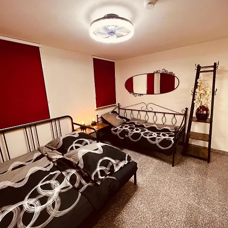Rose Boardinghouse 24h-7d Self Check-in Automat 3* Grossbottwar
