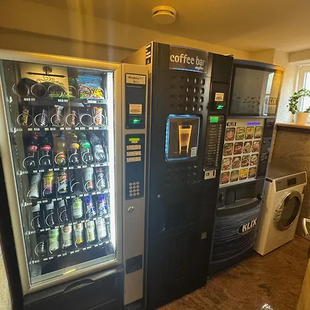 Rose Boardinghouse 24h-7d Self Check-in Automat Guest house