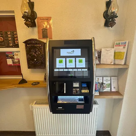Rose Boardinghouse 24h-7d Self Check-in Automat 3*