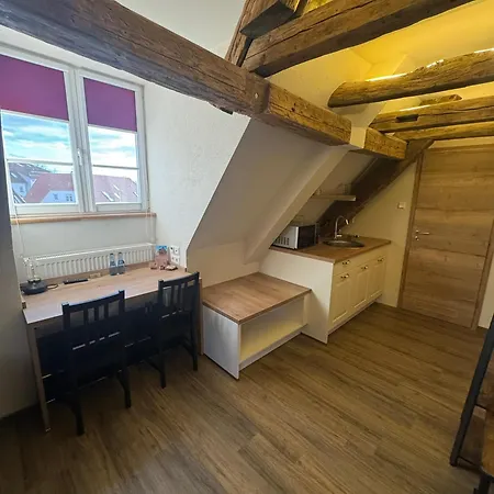Rose Boardinghouse 24h-7d Self Check-in Automat